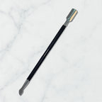 Kovový zatláčač nechtovej kožičky