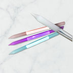 Sklenený zatláčač nechtovej kožičky